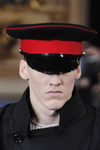 Alexander McQueen 2011ﶬb
