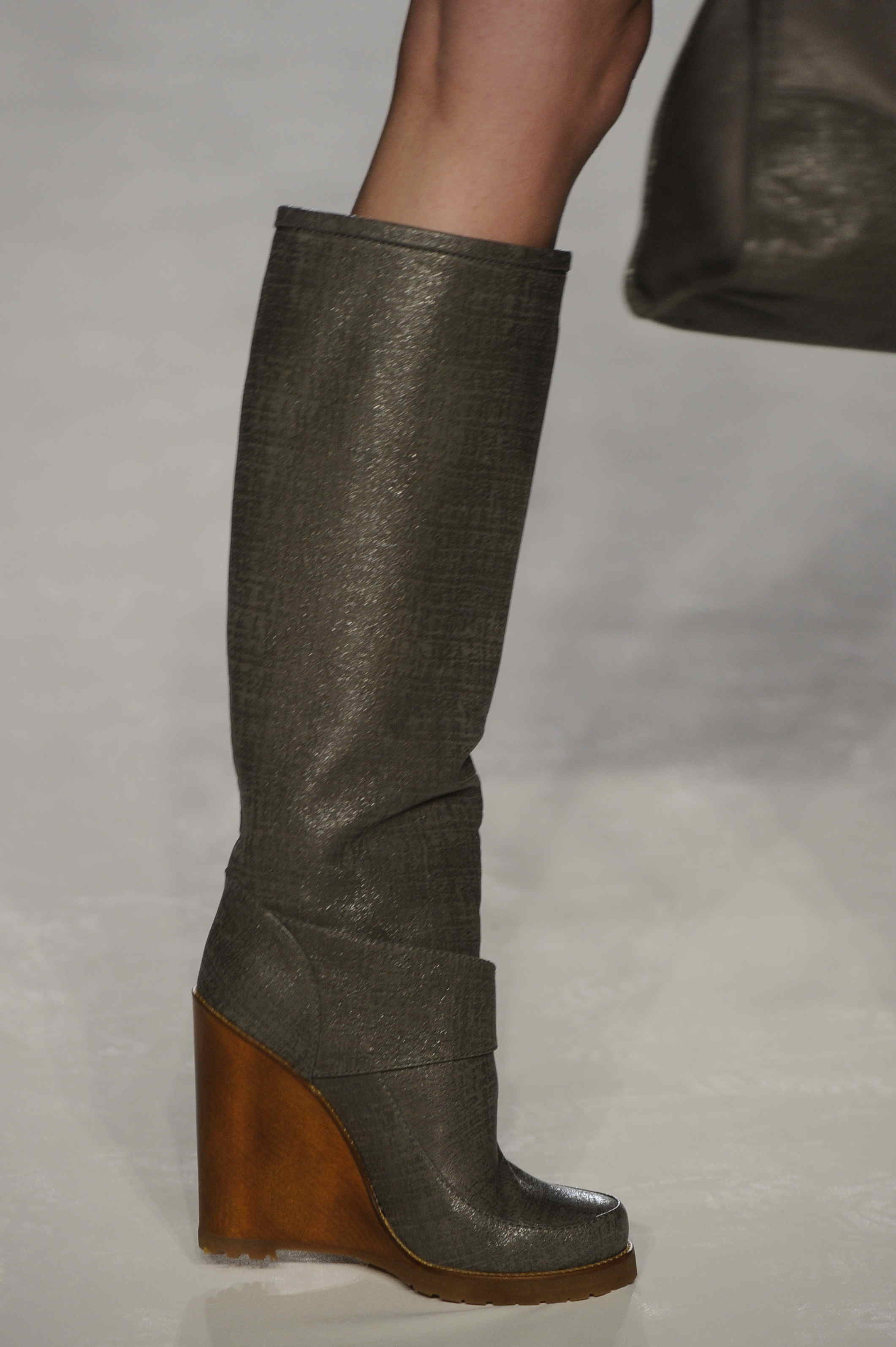 Mulberry 2011ﶬŮʿЬĸDƬ
