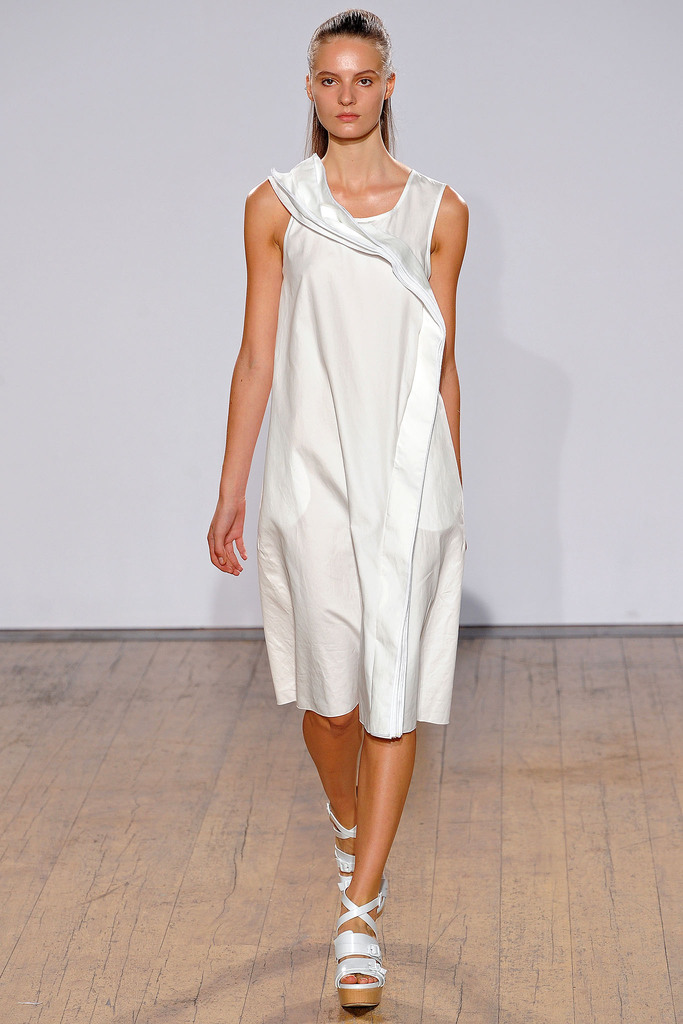 Nicole Farhi 2013DƬ
