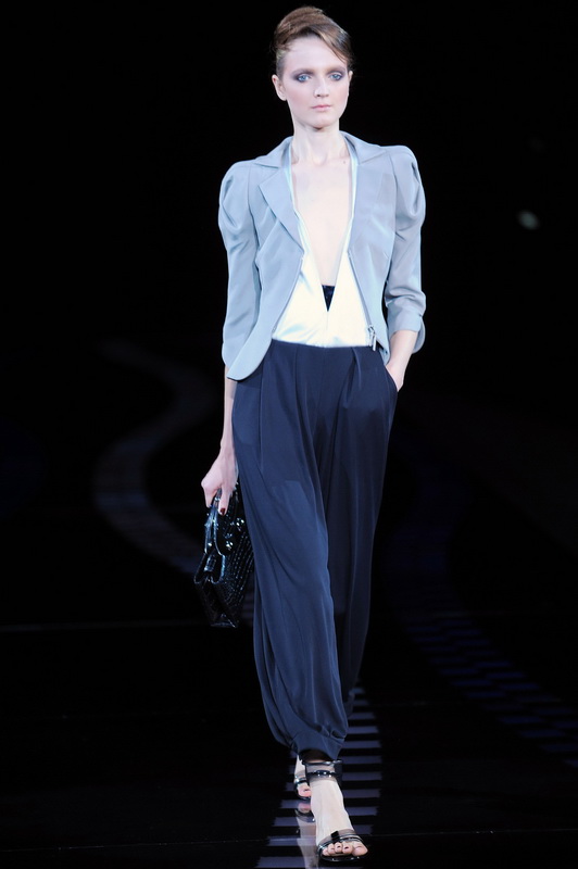 Giorgio Armani 10ĸDƬ